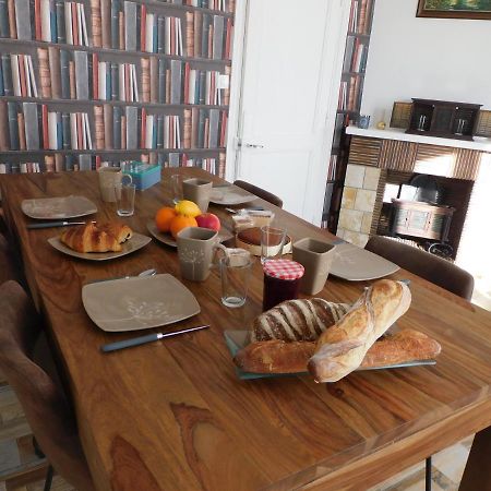 Bed and Breakfast La Gabiniere Сарла-ла-Канеда Экстерьер фото